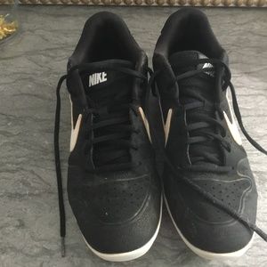 NIKE BASEBALL, 10.5, worn but in good shape